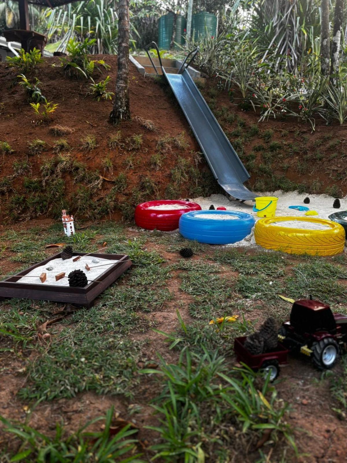 Cashew Nut Grove Chalets Port Glaud Extérieur photo