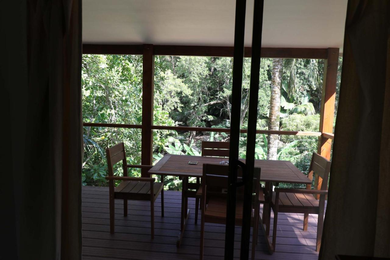 Cashew Nut Grove Chalets Port Glaud Extérieur photo