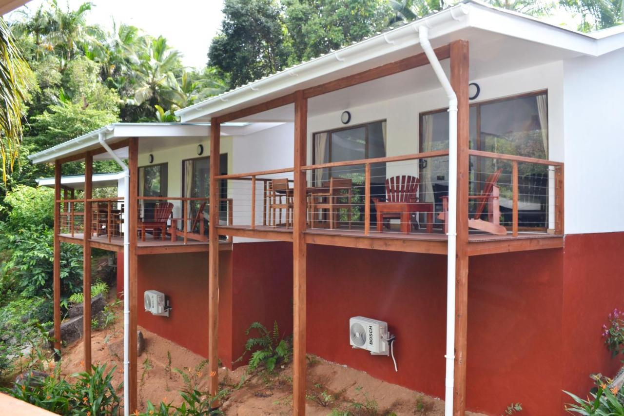 Cashew Nut Grove Chalets Port Glaud Extérieur photo